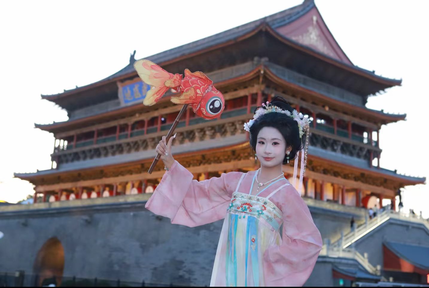 建筑前汉服原图